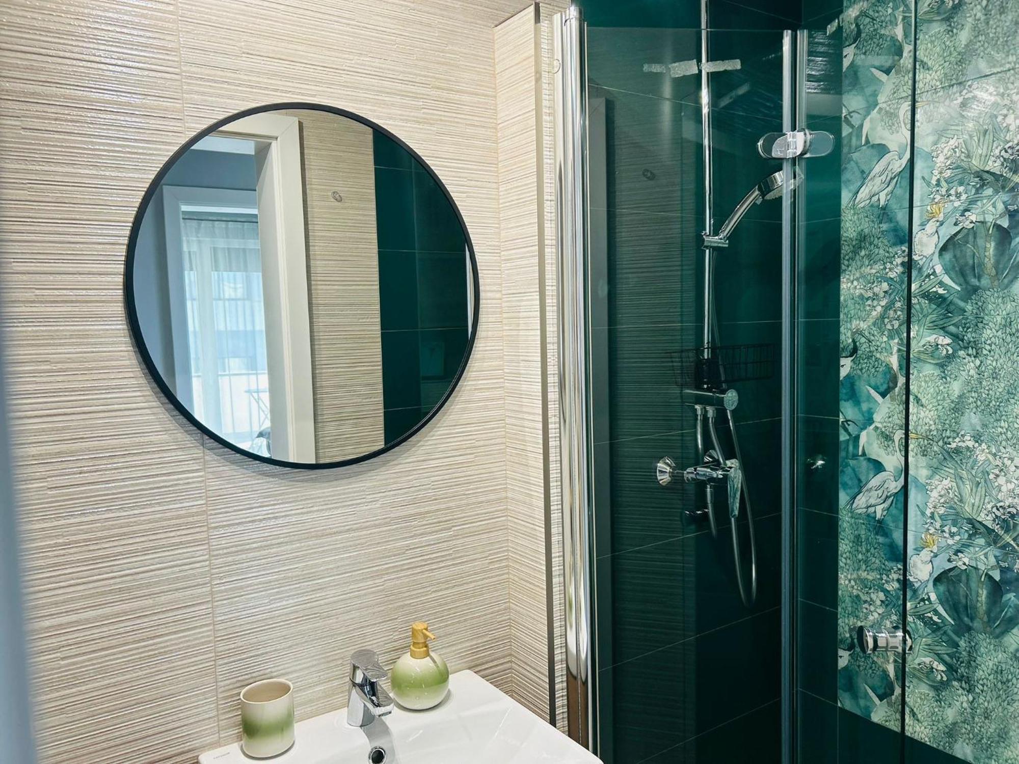 Sibiu Ezonia Central Apartment ภายนอก รูปภาพ